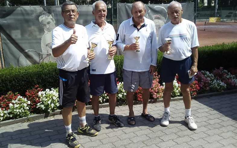 A 75+ páros döntősei A 75+ páros döntősei