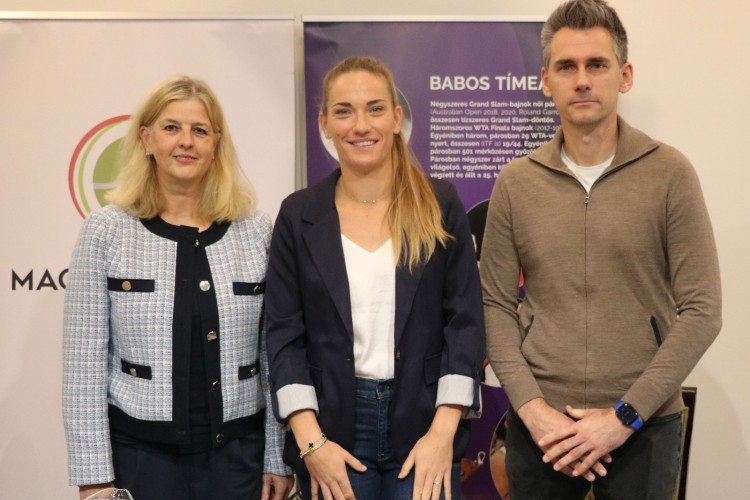 Babos csak szünetet tart